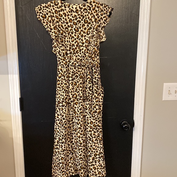 Leopard midi dress in good condition! - Picture 4 of 5